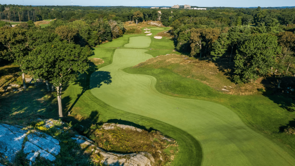 The Country Club (Brookline) – Premier club américain, hôte du U.S. Open 1913.